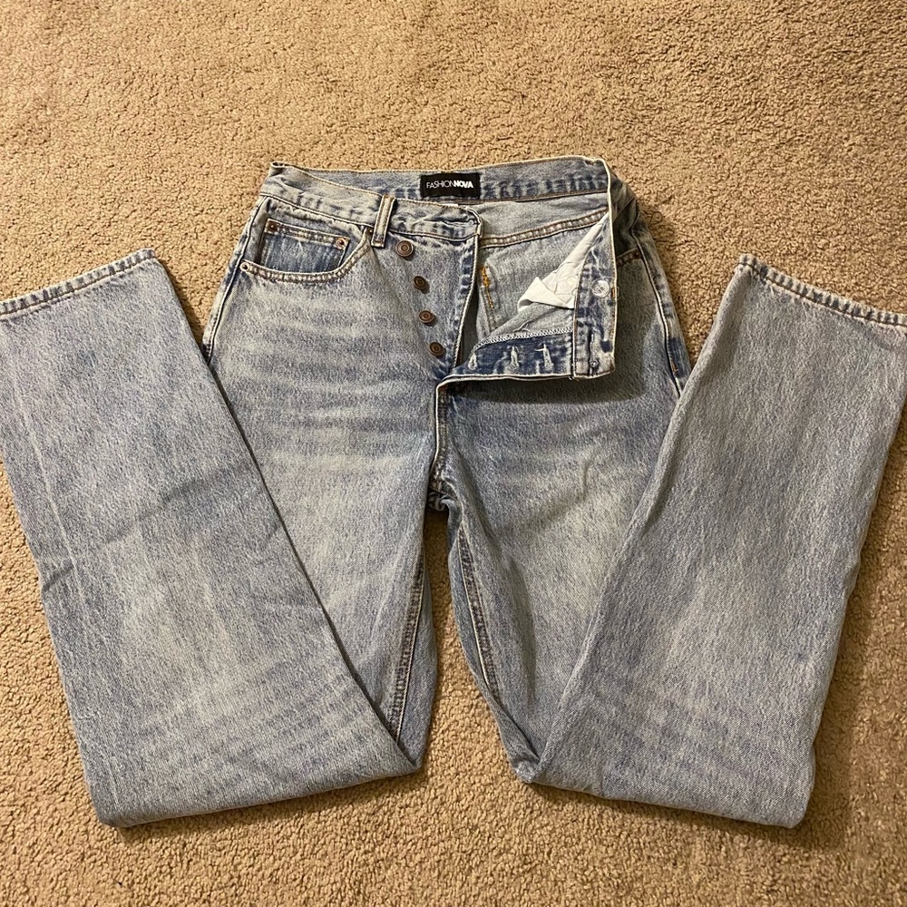 Women's Light Blue High Rise Jeans